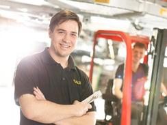 Logistics with heart and head