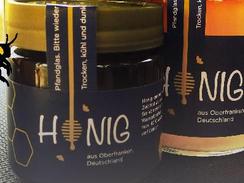 Neues zu den BAUR-Bienen