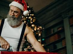 Weihnachten im Hochsommer? Bei uns in den BAUR Studios schon!